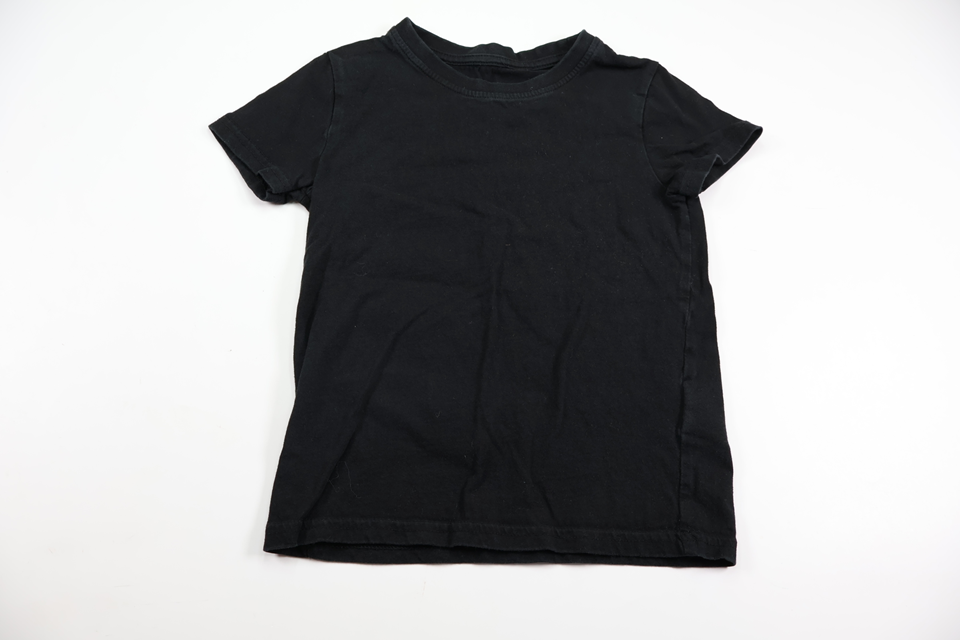 T-shirt from Basic U - Size 98/104 - Black