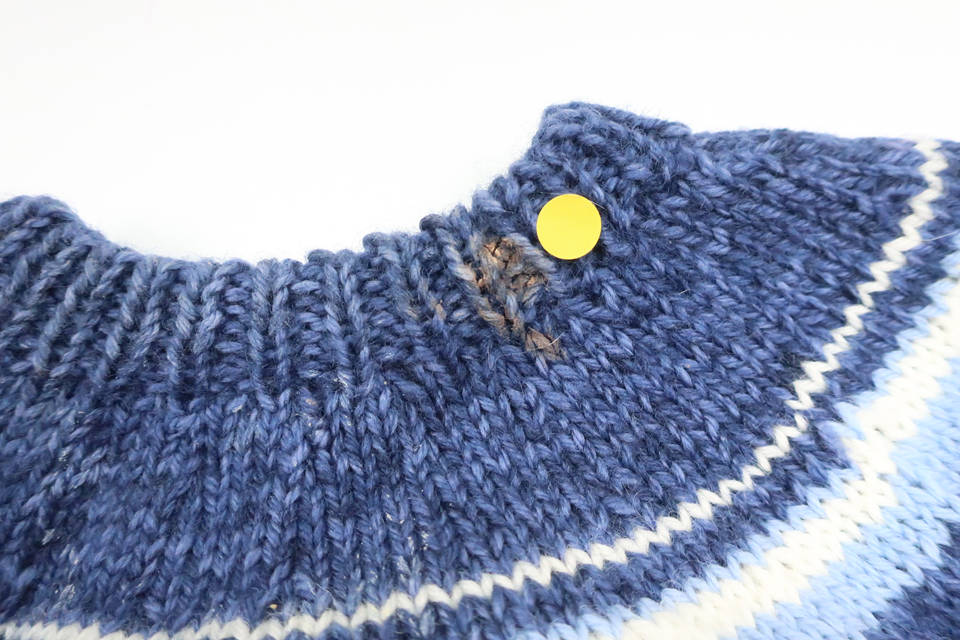 Knitted sweater from Hemstickat - Size 110/116 - Blue