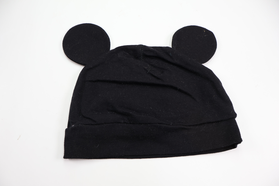 Mössa Musse Pigg från H&M - Storlek 68 - Svart