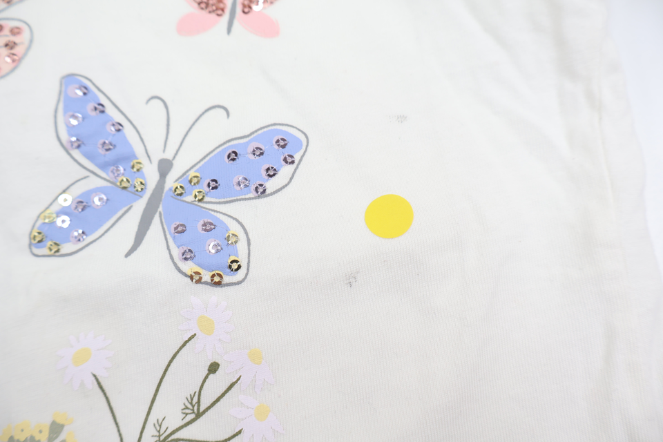 T-shirt från Lindex - Storlek 110 - Vit