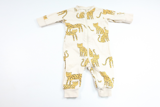 Pajamas with leopards from Lindex - Size 62 - Off-white