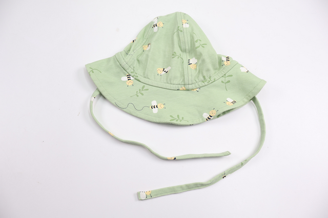Sun hat from Polarn O. Pyret - Size 42 - Green
