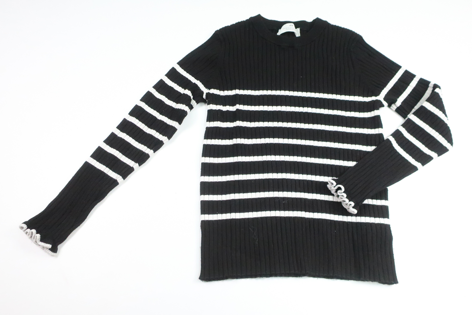 Knitted ribbed sweater from H&M - Size 128/134 - Black