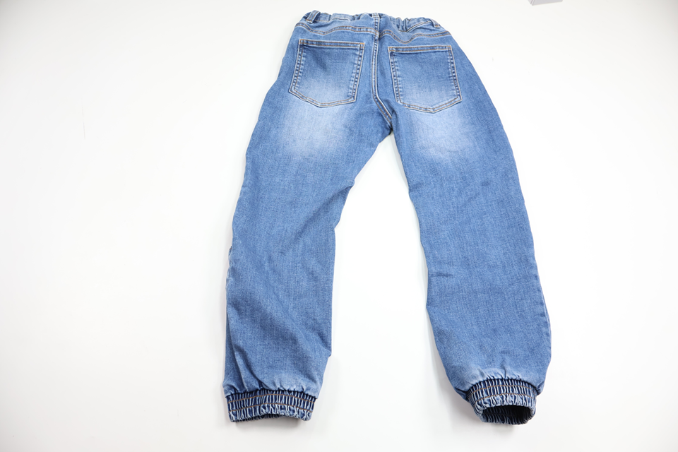 Jeansbyxor från Kappahl - Storlek 128 - Denim