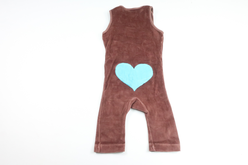 Fleece jumpsuit with heart from Me & I - Size 62/68 - Brown