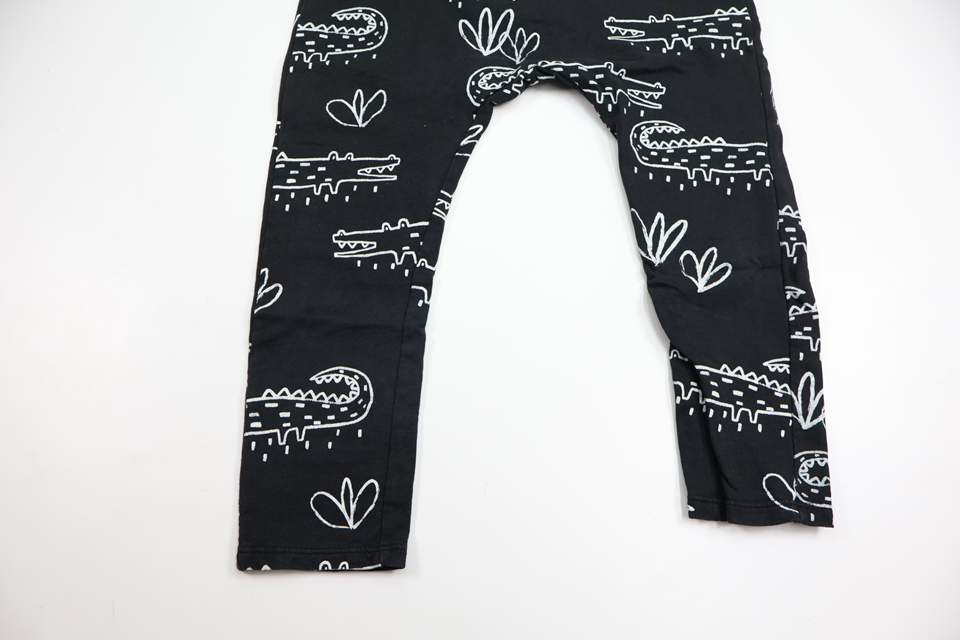 Dungarees from Lindex - Size 98 - Black