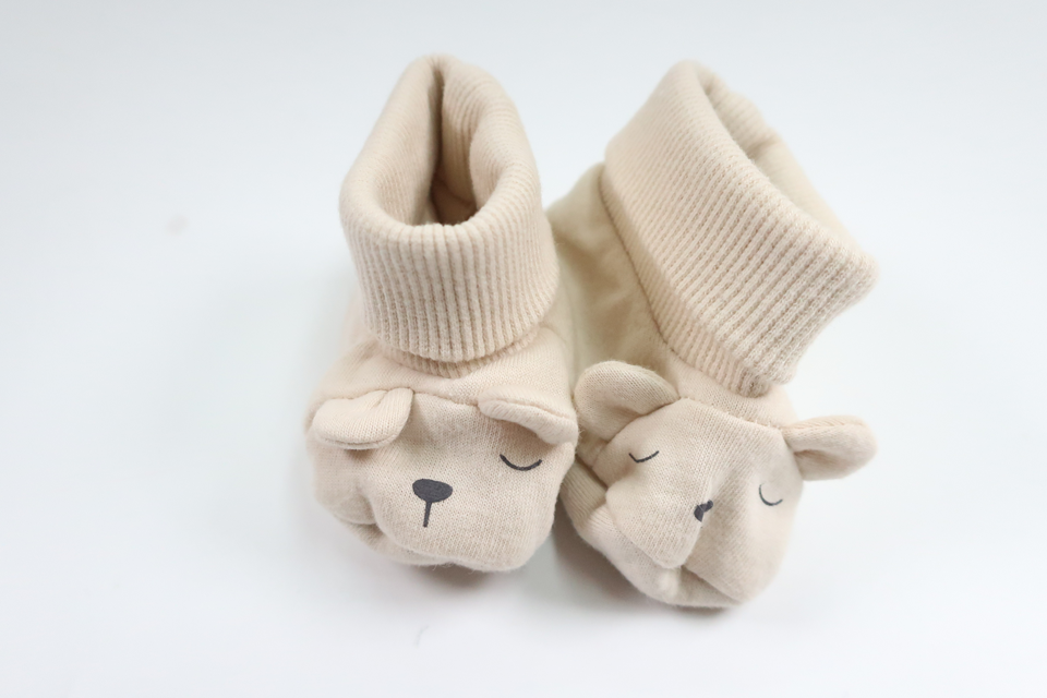 Booties with teddy bears from Newbie - Size 13/14 - Off-white