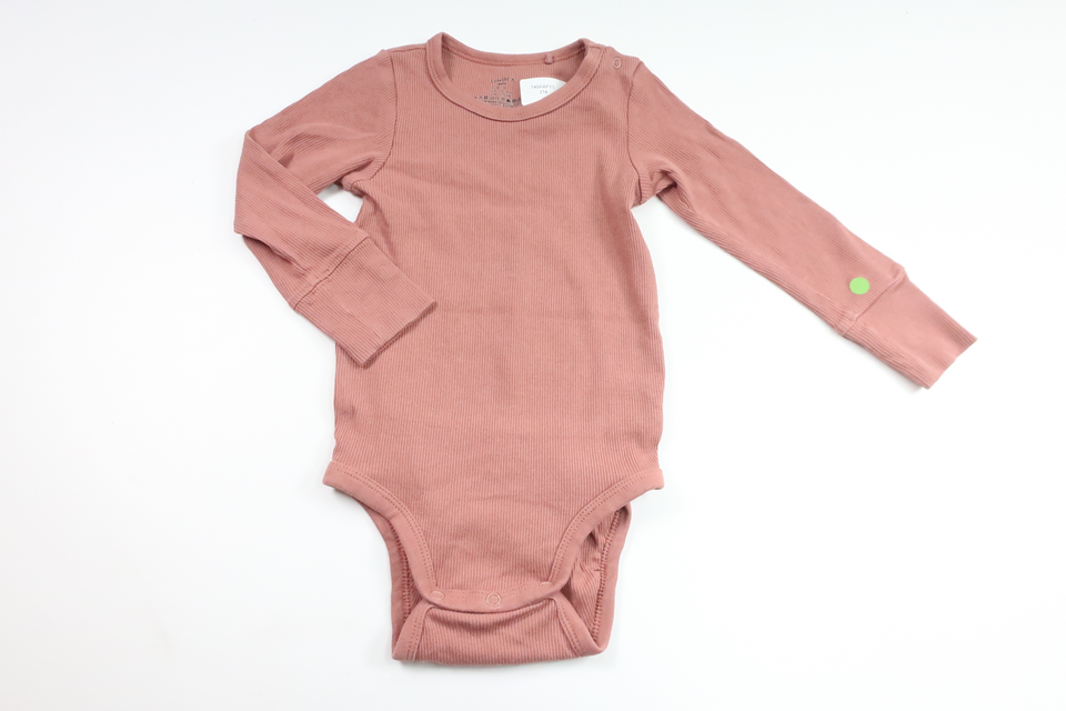 Ribbed bodysuit from Lindex - Size 74 - Pink