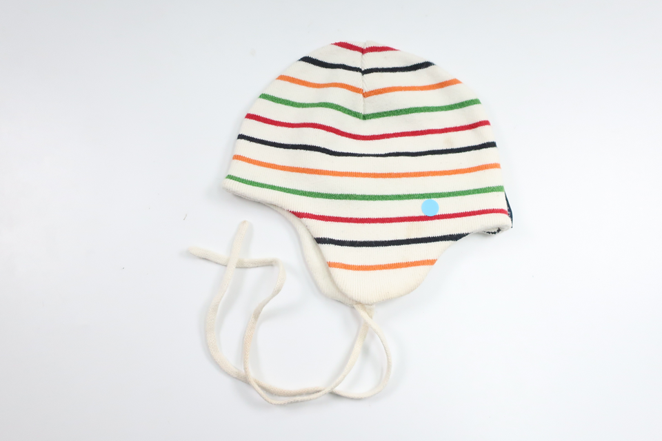 Hat from Polarn o. Pyret - Size 44/46 - White