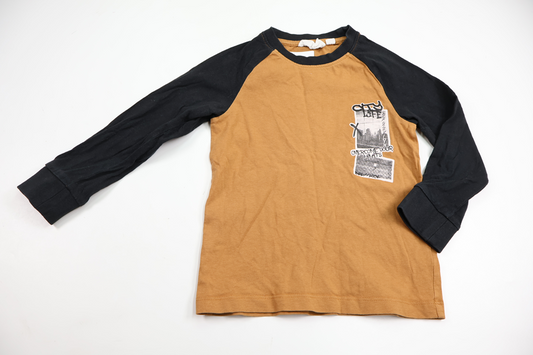 Tröja från Denim Day - Storlek 98/104 - Brun