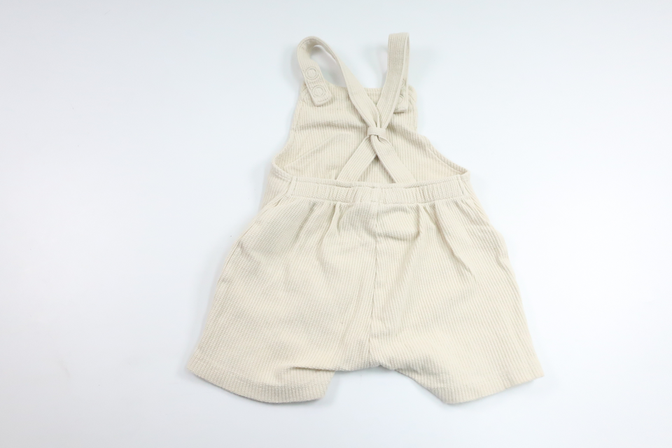 Suspender shorts from Lindex - Size 74 - Off-white