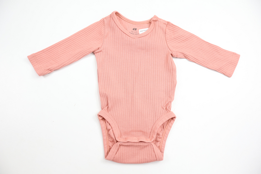 Ribbed body from H&M - Size 56 - Pink