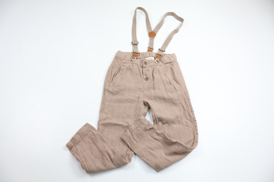 Hängselbyxor från Newbie - Storlek 104 - Beige