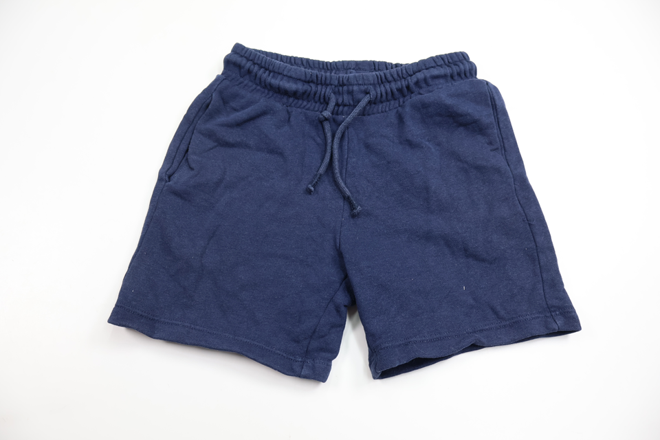 Shorts från H&M - Storlek 104 - Marinblå