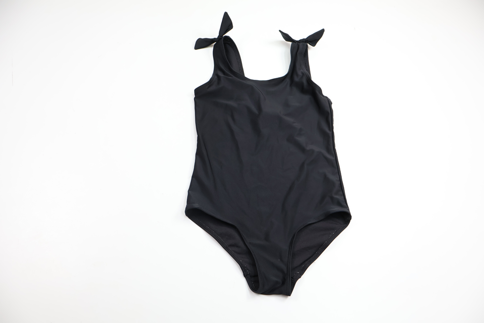 Baddräkt från H&M - Storlek 122/128 - Svart