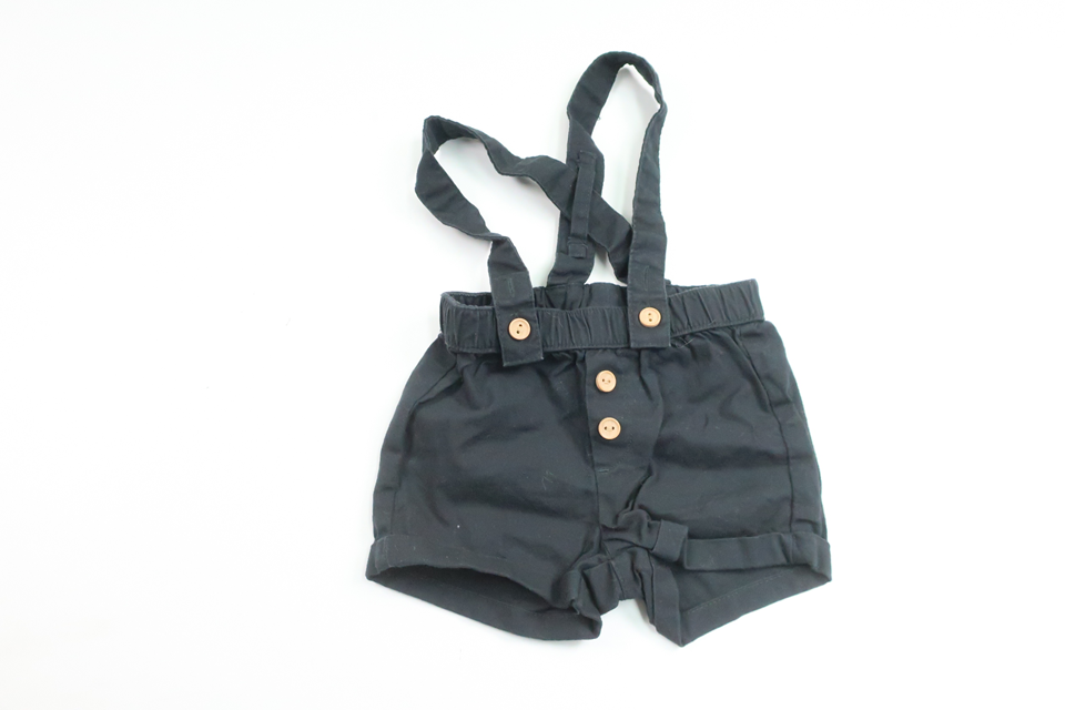 Suspender shorts from H&M - Size 56 - Black