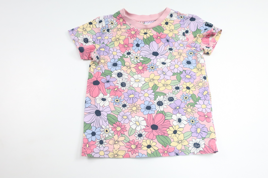 Floral t-shirt from Polarn o. Pyret - Size 98 - Multi