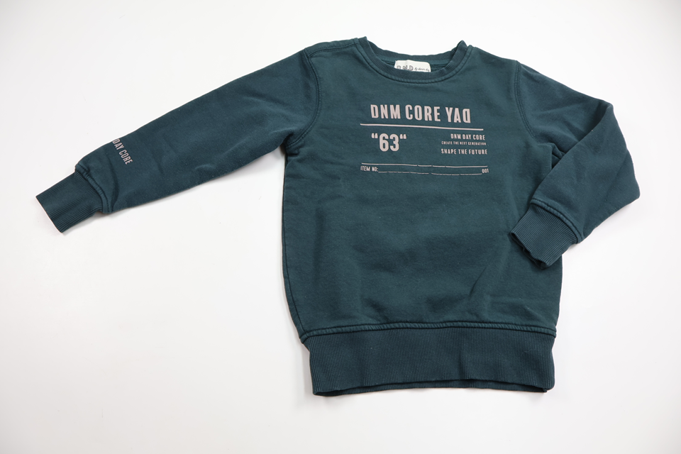 Sweatshirt från Denim Day - Storlek 110/116 - Grön