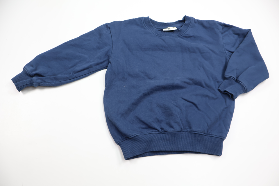 Sweatshirt från Kappahl - Storlek 98/104 - Marinblå