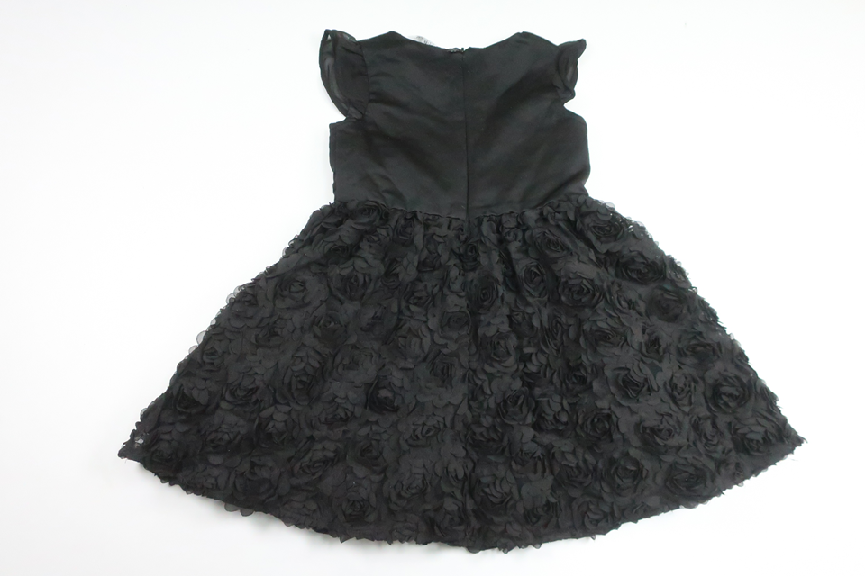 Party dress from Lindex - Size 104 - Black