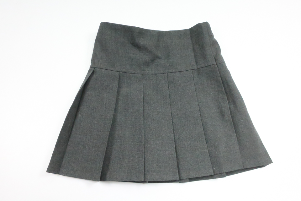 Skirt from M&S - Size 104 - Grey