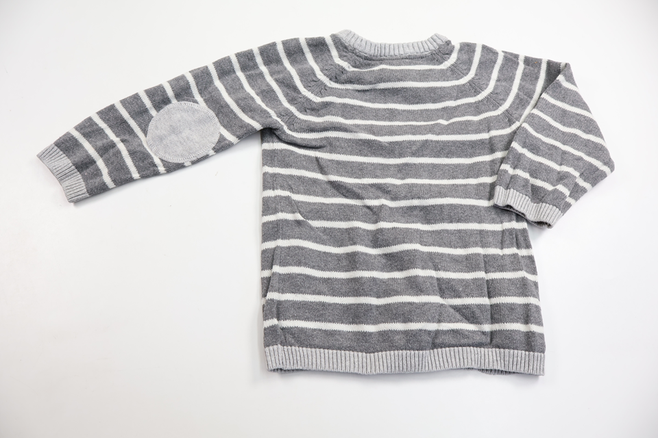 Stickad tröja från H&M - Storlek 92 - Grå